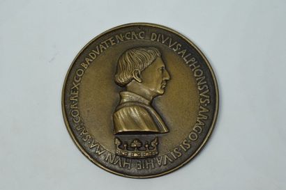 Médaille en bronze à l'éffigie du roi Alphonse...