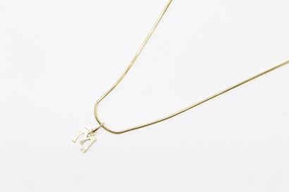 Chaîne en or jaune 18k (750) à maille serpent...
