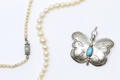 Broche ou pendentif en argent figurant un...