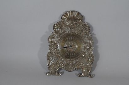 CHRISTOFLE
Horloge en bronze argenté de style...