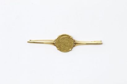 Broche composée d'une pièce de 5 francs Napoléon...