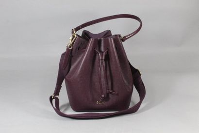 LACOSTE 

Sac bourse Chantaco 

Sac forme...