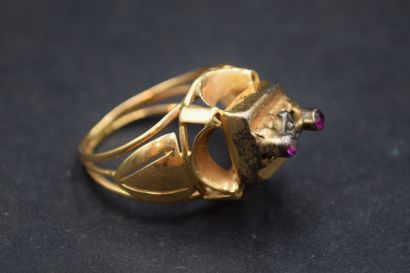 Bague dôme en or jaune 14K (585) ornée de...
