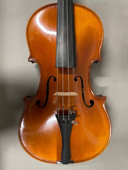Violon 4/4 de fabrication française de MIRECOURT,...