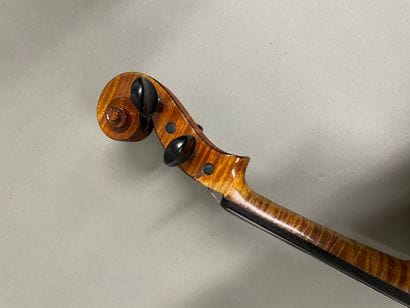 Violon 4/4 de fabrication française de MIRECOURT,...