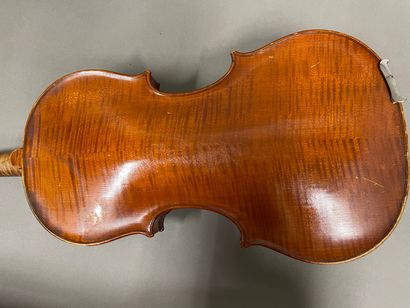 Violon 4/4 de fabrication française de MIRECOURT,...