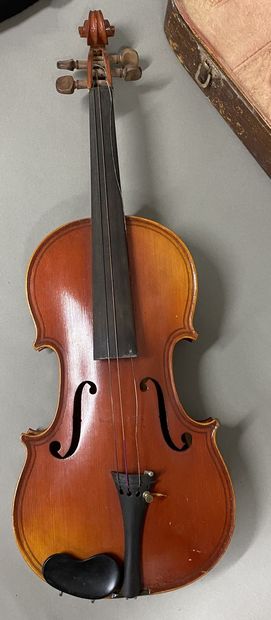 Violon de Mirecourt, années 1940/50 de l'atelier...