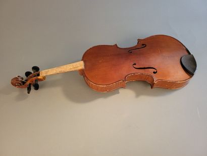 Violon de fabrication allemande, vers 1930/40.
Bon...