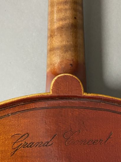 Violon de Mirecourt, années 1940/50 de l'atelier...