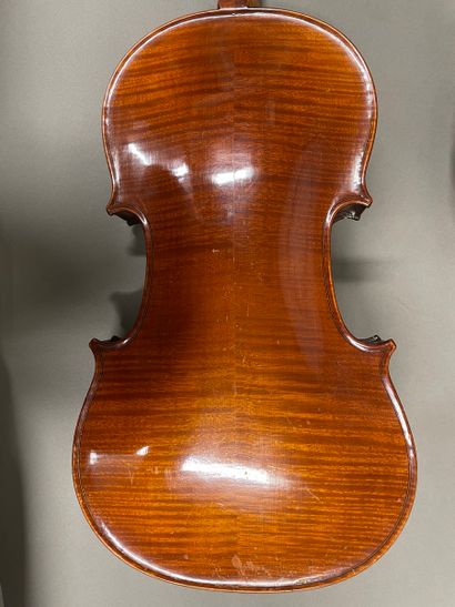 Violon 4/4 de fabrication française de MIRECOURT,...