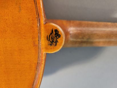 Violon 3/4 de fabrication de MIRECOURT, vers...