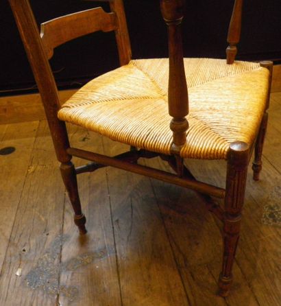 Fauteuil paillé en bois naturel et bandeau...