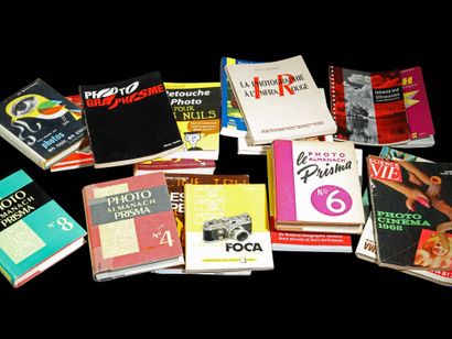 Ensemble d'une 20aine d'ouvrages et revues...