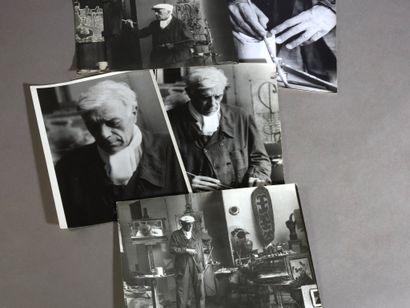 Edith MICHAELIS (20th century). Portrait...