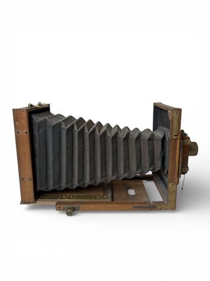 Chambre photographique Thornton-Pickard,...