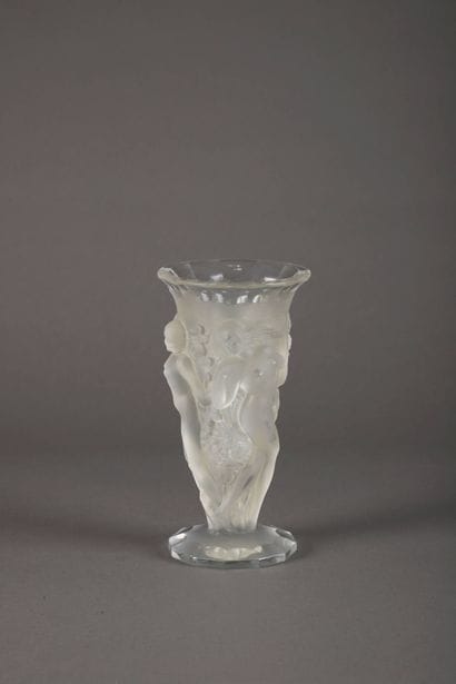 TRAVAIL FRANCAIS dans le gout de LALIQUE...