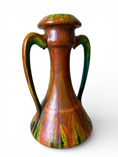 TRAVAIL FRANCAIS
Vase en céramique émaillée...