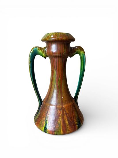 TRAVAIL FRANCAIS
Vase en céramique émaillée...