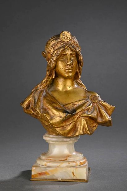 VILLANIS Emmanuel, d'après
Buste d'orientale
Bronze...