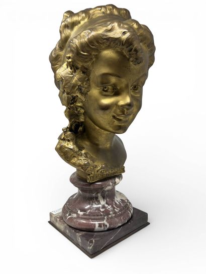 GIRAMELLA (XIX-XX)
Buste de femme 
Epreuve...