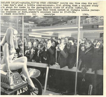 Pin-Up, Miss, actress, woman. Circa 1950-65....