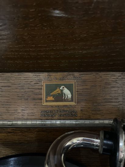 La voix de son maitre 
Gramophone 78 tours...