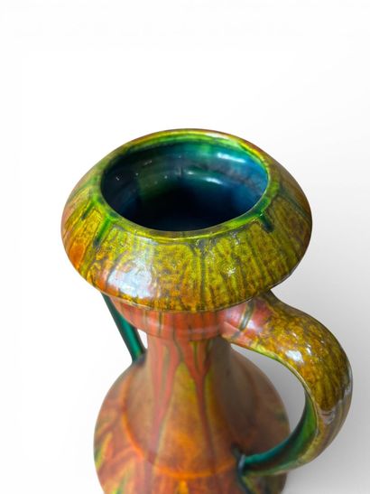 TRAVAIL FRANCAIS
Vase en céramique émaillée...