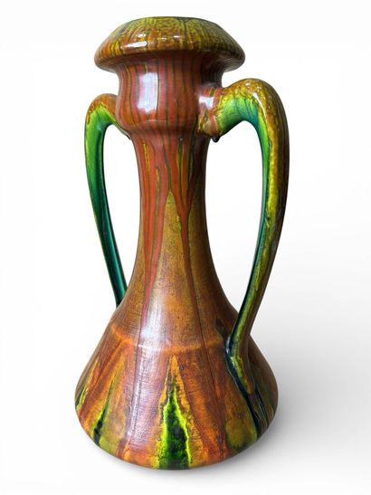 TRAVAIL FRANCAIS
Vase en céramique émaillée...