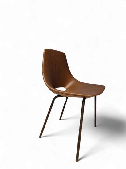 Pierre GUARICHE (1926-1995)
Chaise modèle...