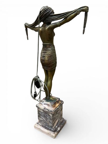 CHIPARUS Demeter, dans le gout de 
Danseuse...