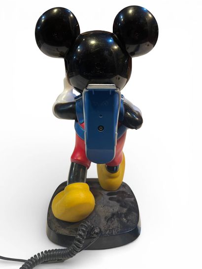 WALT DISNEY Co. - TYCO 
Téléphone figurant...