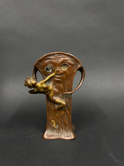 BERGMANN Franz Xaver (1861-1936)
Vase en...