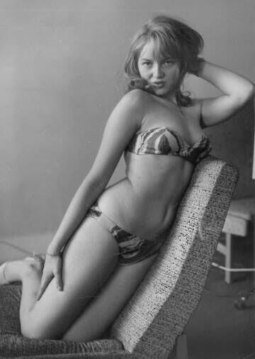 Pin-Up, Miss, actress, woman. Circa 1950-65....