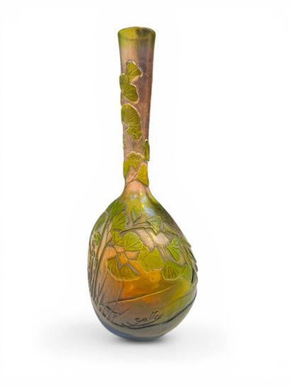 GALLE (Dans le goût de)
Vase soliflore.
Epreuve...