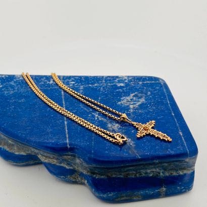 Pendentif croix d'Estaing en or 18K (750),...