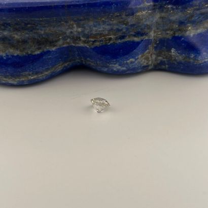 Diamant légèrement coussin de taille ancienne...