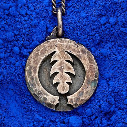 Jean DESPRÉS (1889 – 1980)
Pendentif à corps...