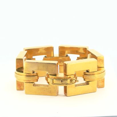 Important bracelet tank en or jaune 18K (750)...