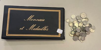 Classeur en argent et divers XXe siècle principalement...