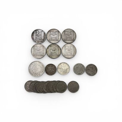 Lot composé de :

1 pièce de 5 Francs 1873...