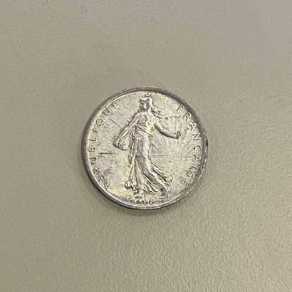 Lot de 101 pièces en argent (835) de 5 Francs...