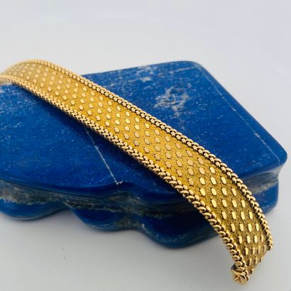 Bracelet ruban en or jaune 18K (750) à maille...