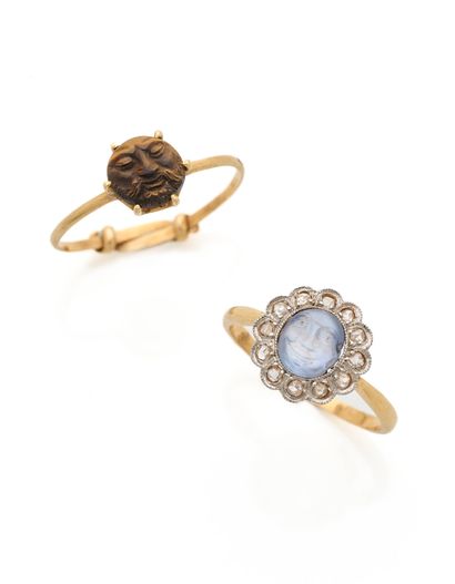 Suite de deux bagues en or 18K (750), l'une...