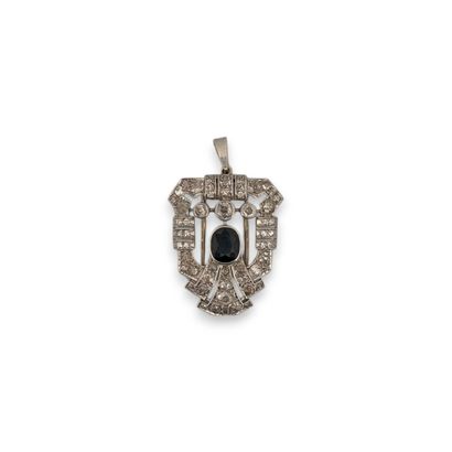 Broche clip en or 18k (750e) et platine (850e),...