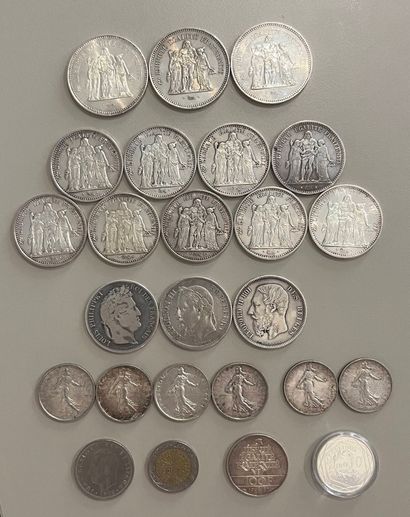 Lot pièces argent (900) et (835)
- 5 Francs...