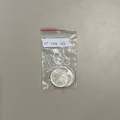 Ensemble de pièces en argent (835) de 5 Francs...