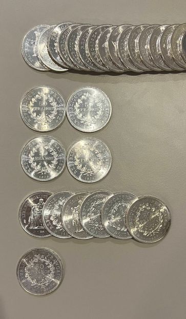 Ensemble de monnaies en argent (900) de 50...