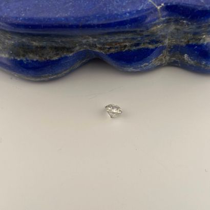 Diamant légèrement coussin de taille ancienne...