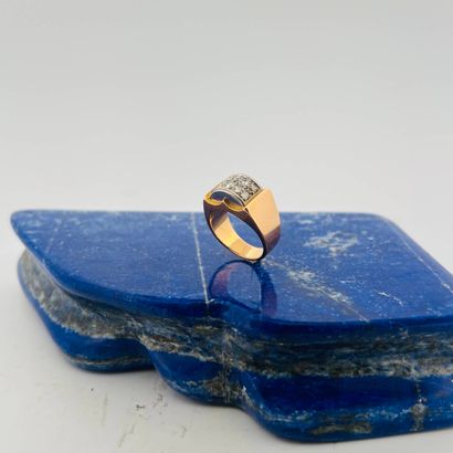 Bague tank en or jaune 18K (750) et platine...