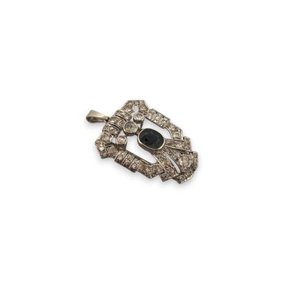 Broche clip en or 18k (750e) et platine (850e),...